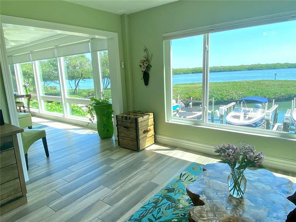 Property Photo:  4500 Gulf Of Mexico Drive 204  FL 34228 