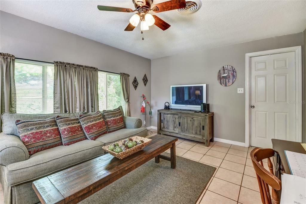 Property Photo: 1600 Falmouth Avenue FL 32725