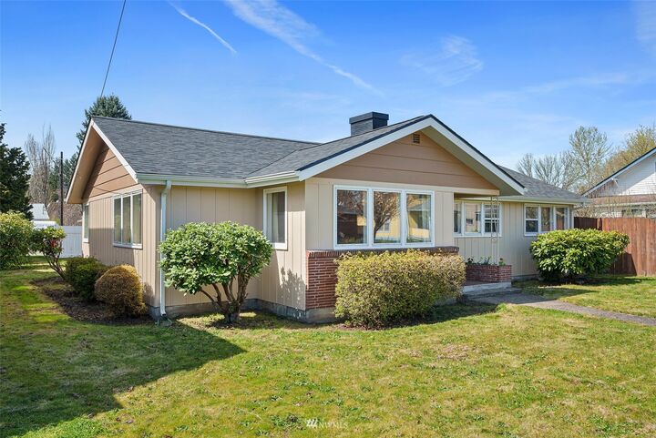 Property Photo: 715 Euclid Way WA 98531