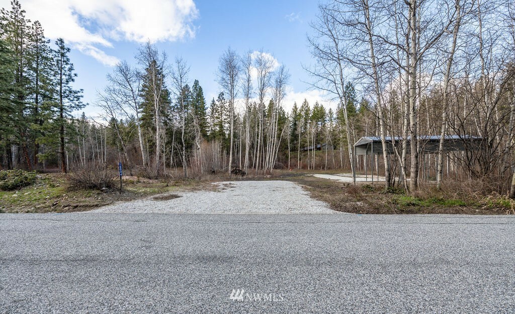 Property Photo:  16044 River Road  WA 98826 