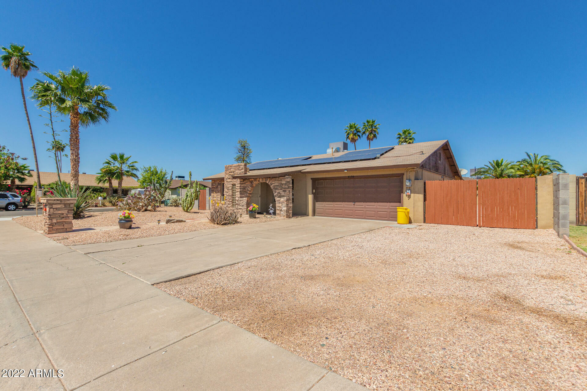 Property Photo:  4150 W Mescal Street  AZ 85029 