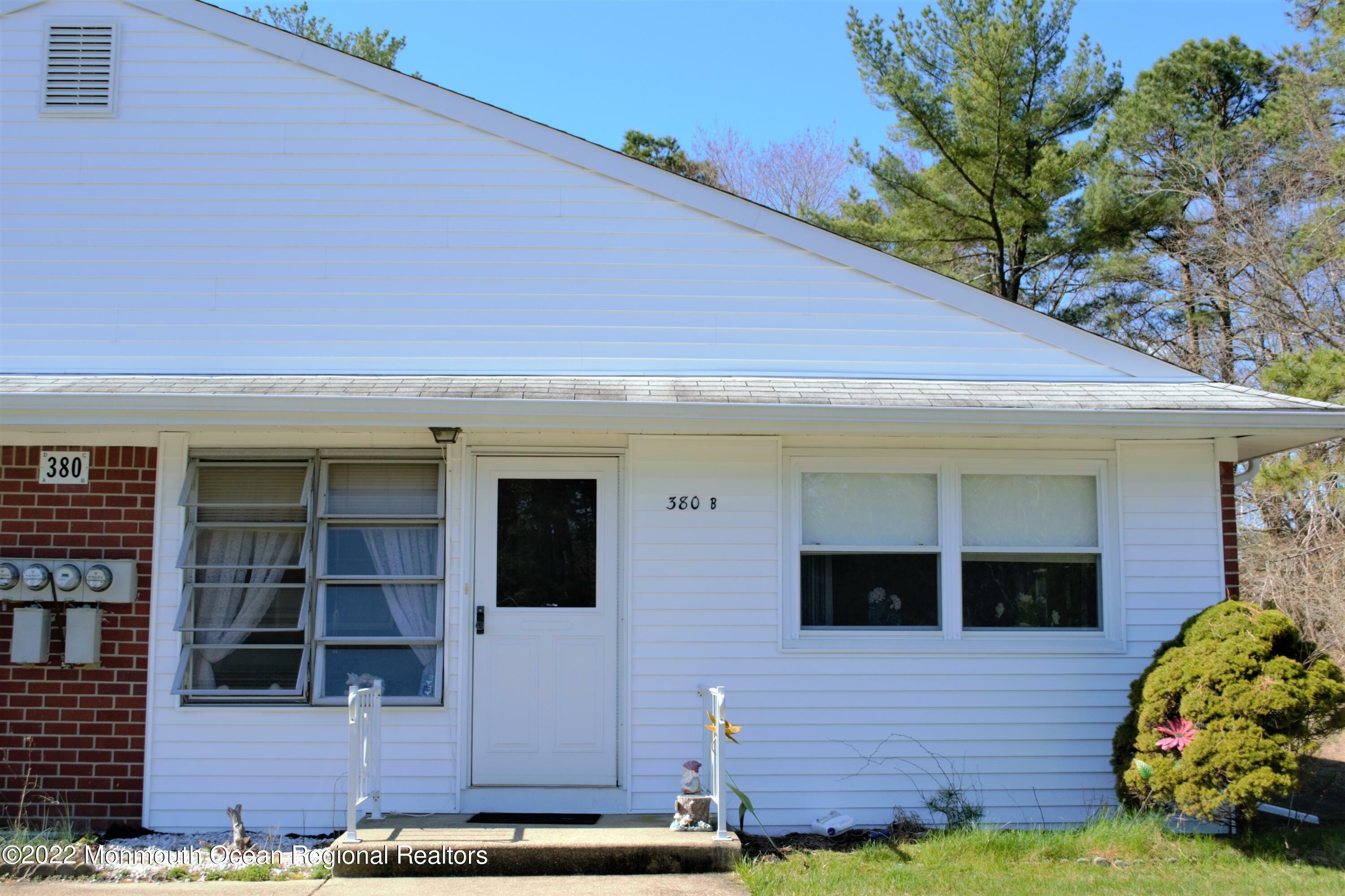 Property Photo:  380 Fairway Lane B  NJ 08759 