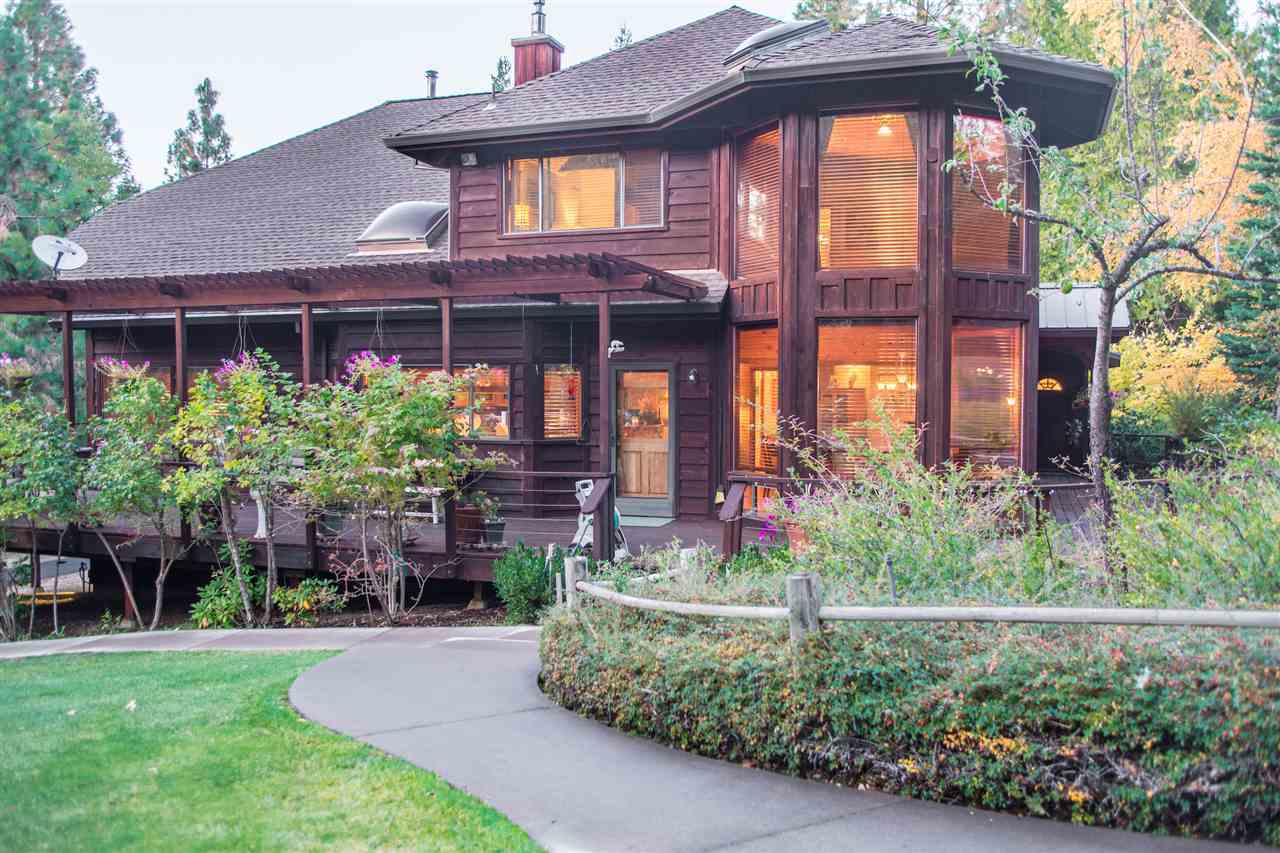 Property Photo: 3312 Columbine Road CA 96094