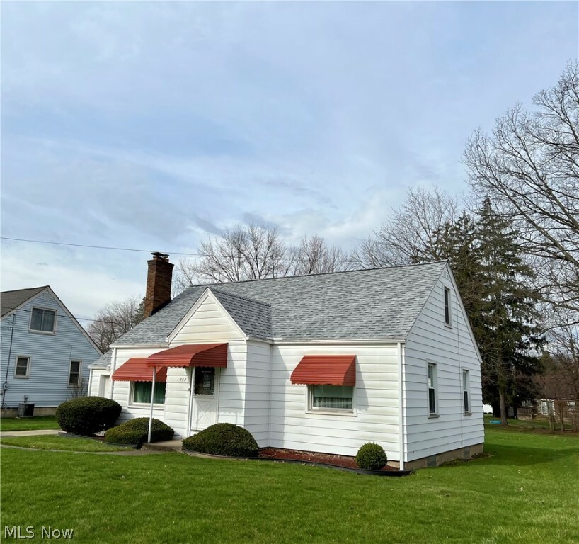 Property Photo:  742 Birch Hill  OH 44509 