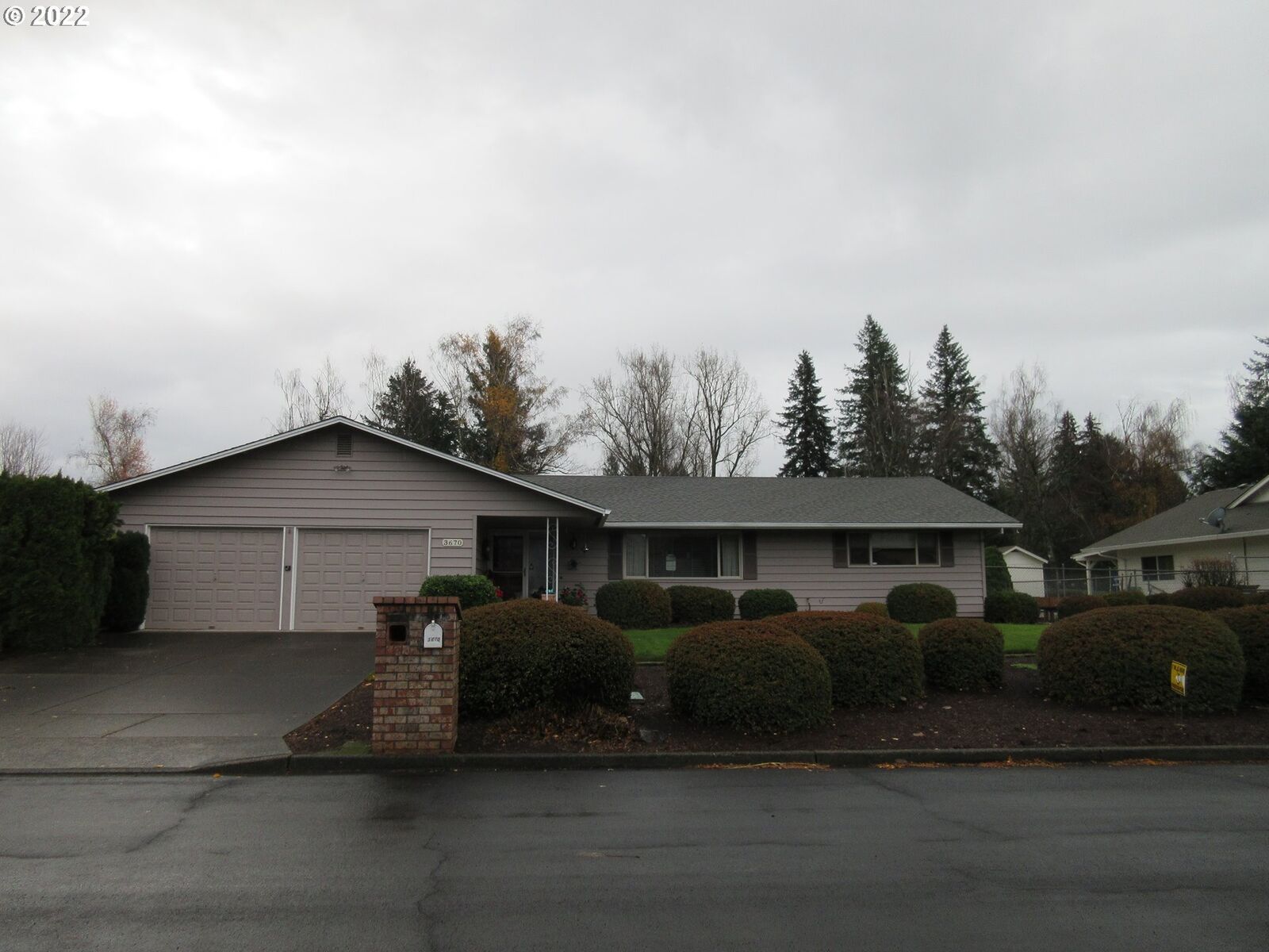 Property Photo: 3670 I St WA 98671