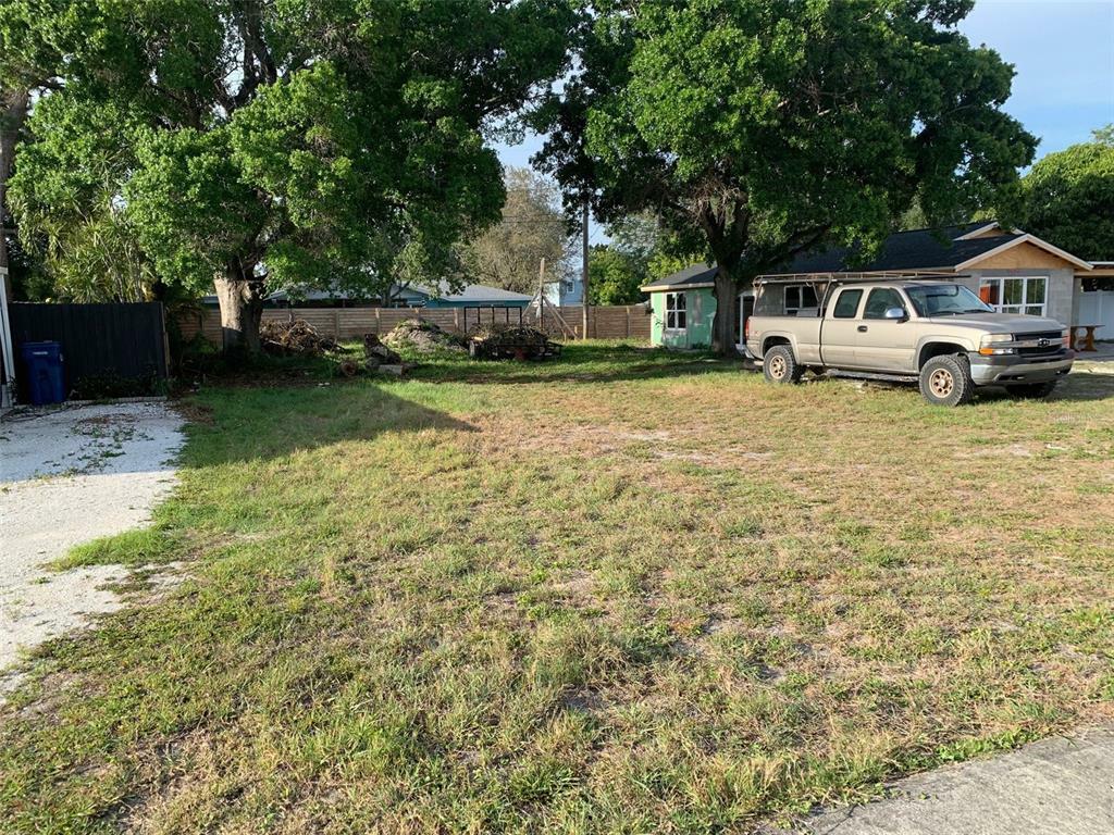 Property Photo:  5316 3rd Avenue W  FL 34209 