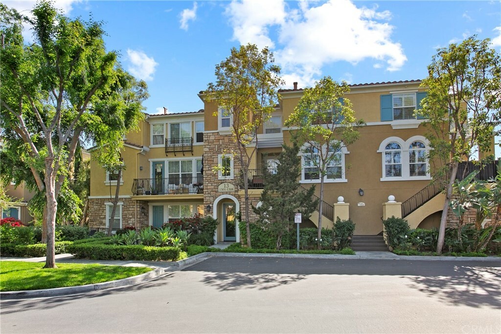 Property Photo:  1307 Terra Bella  CA 92602 