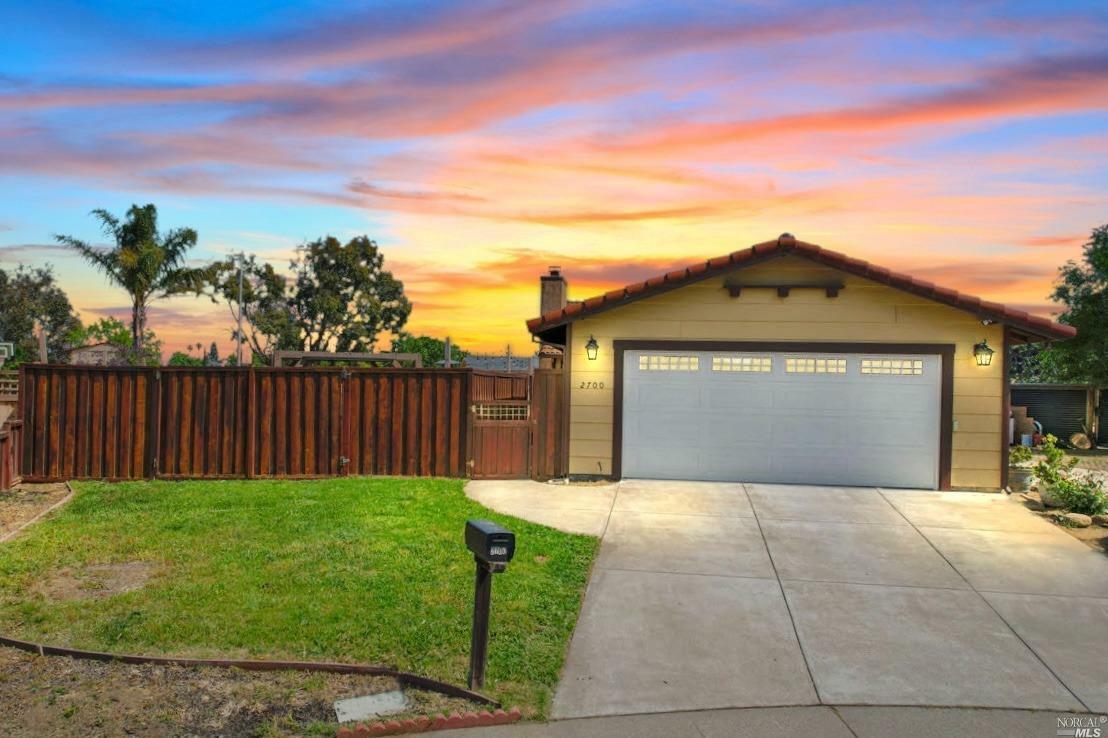 Property Photo:  2700 Applewood Drive  CA 94534 