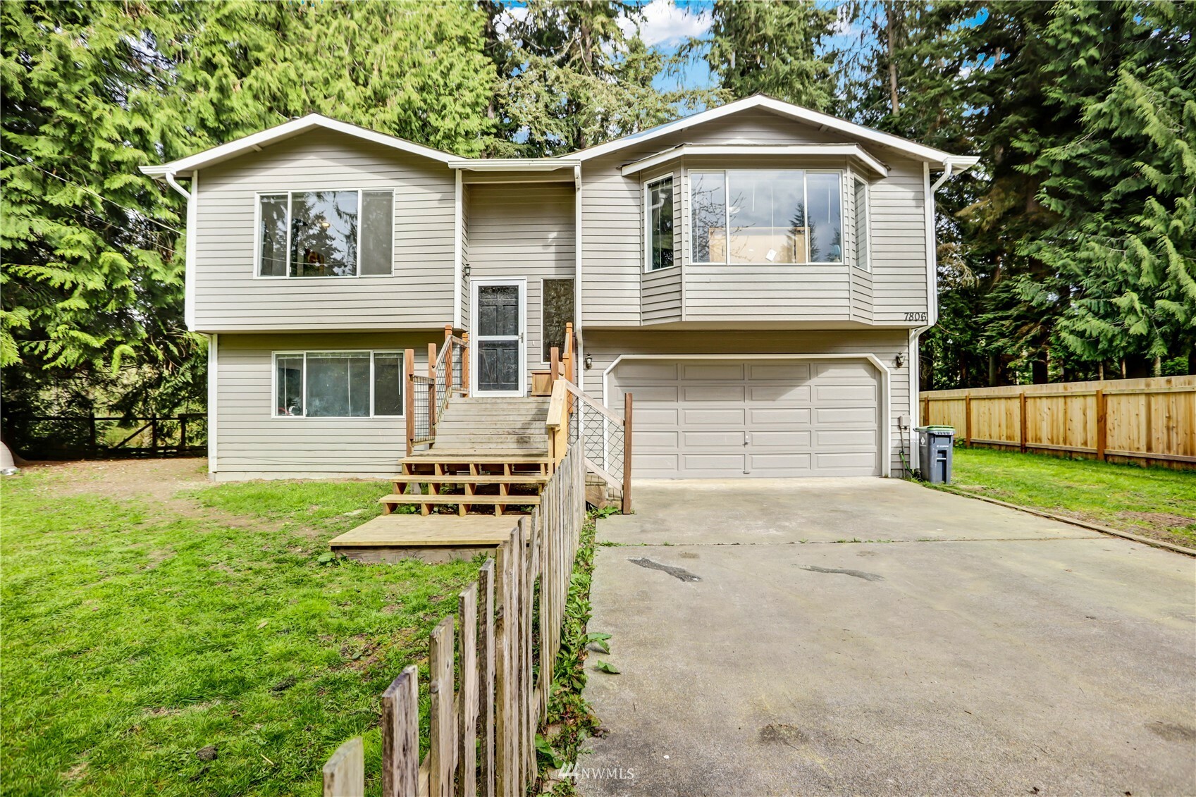 Property Photo:  7806 Blakely Avenue  WA 98236 