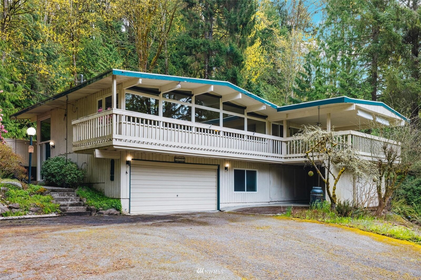 Property Photo: 20200 37th Avenue NE WA 98155