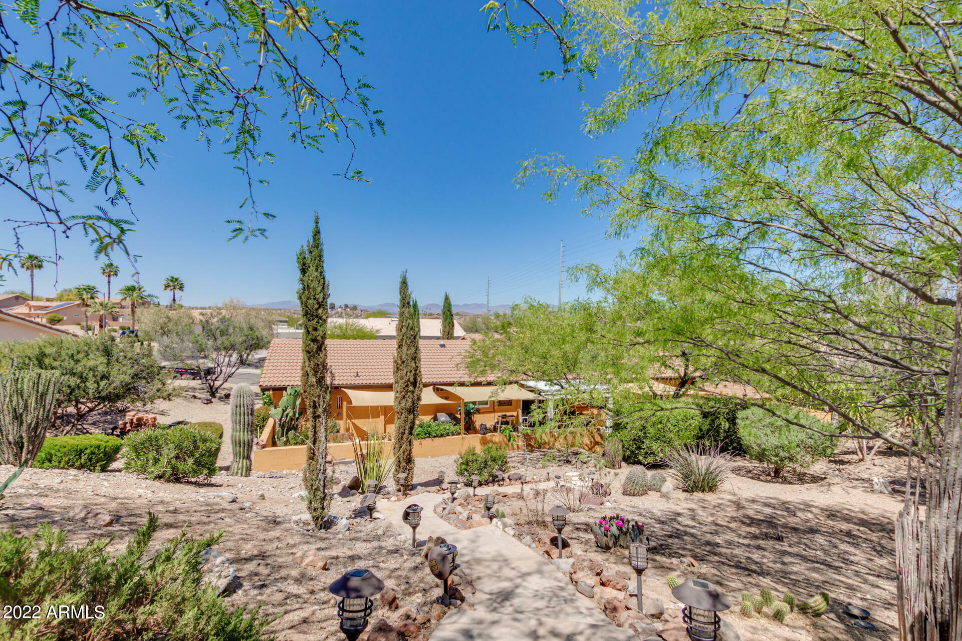 Property Photo:  855 W Santa Fe Drive  AZ 85390 