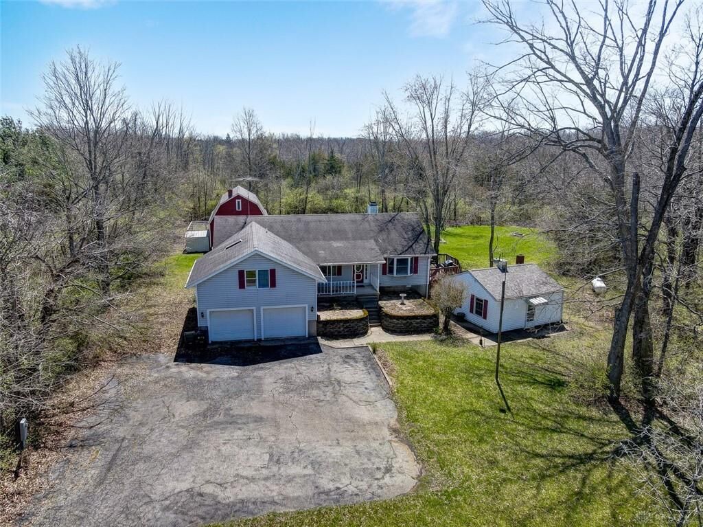 Property Photo: 10720 Providence Pike OH 45309