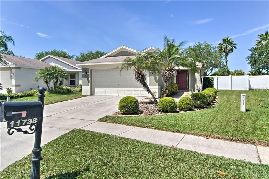 Property Photo:  11738 Crest Creek Drive  FL 33569 