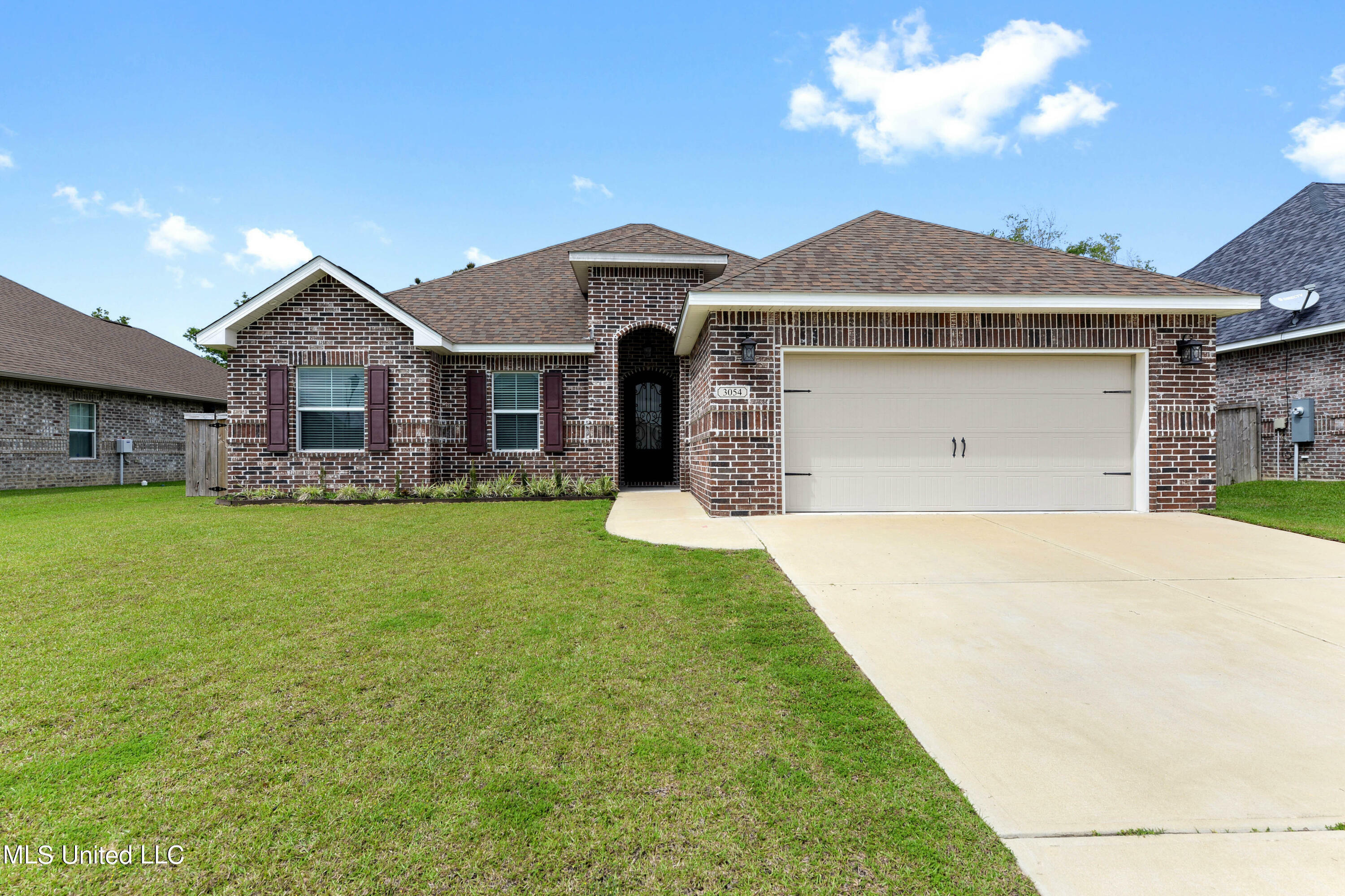 Property Photo:  3054 Rue Acadian Gardens  MS 39540 