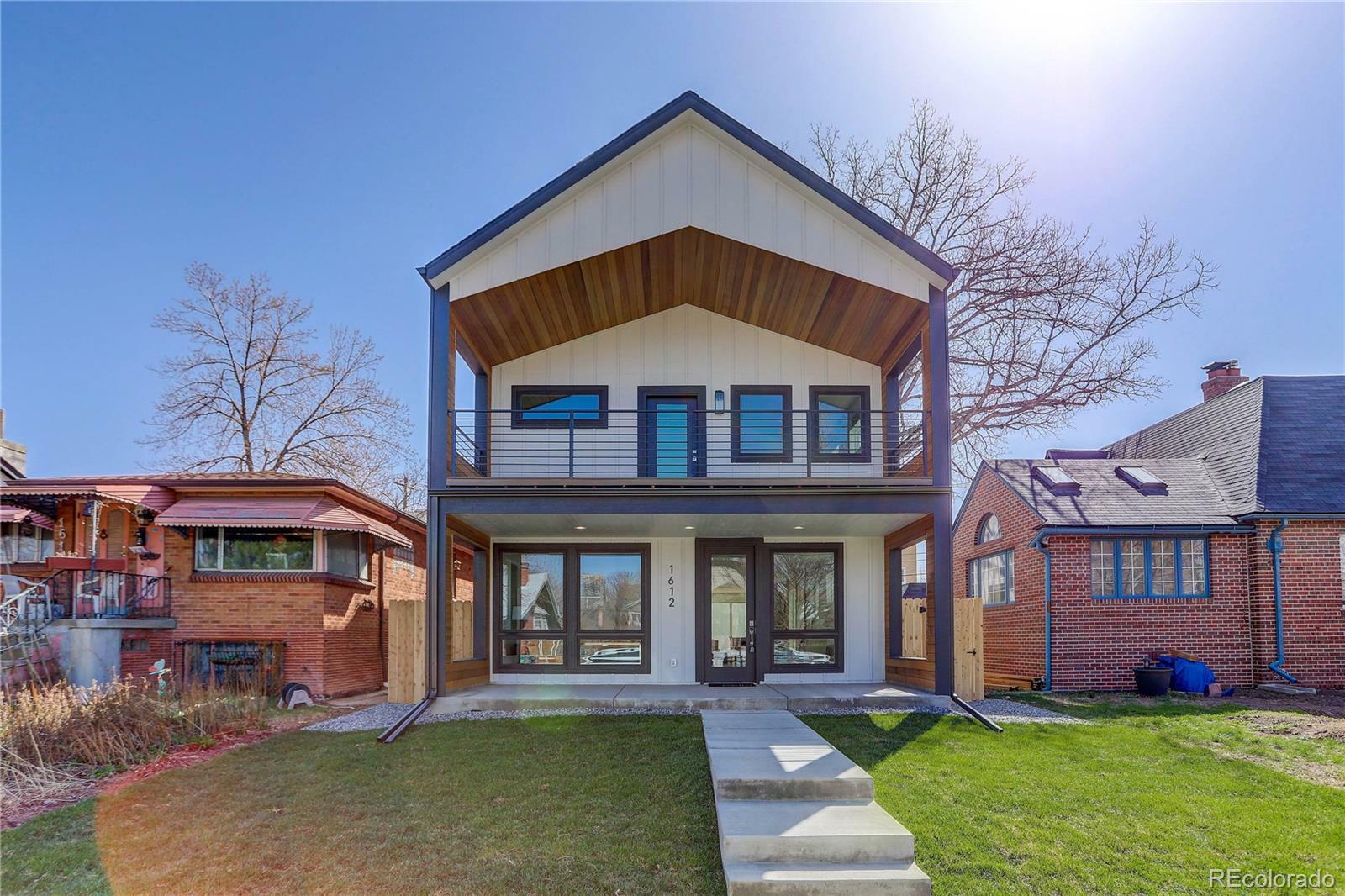 Property Photo: 1612 Harrison Street CO 80206
