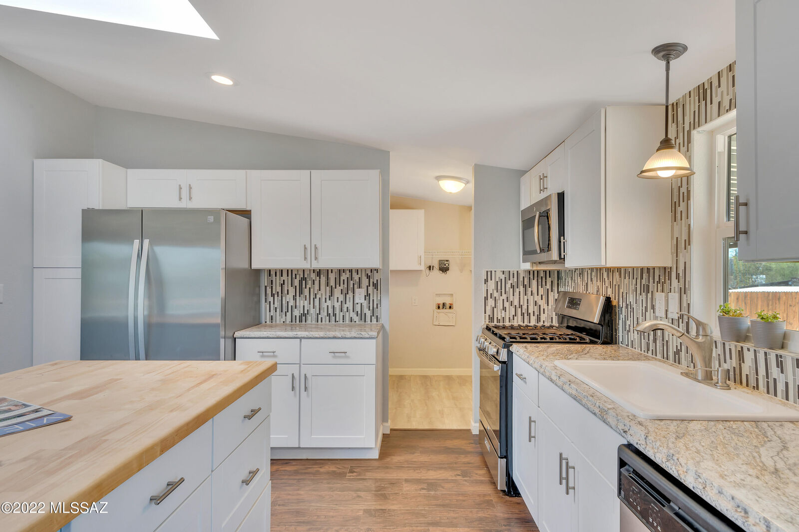 Property Photo: 12200 W Cameo Mary Lane AZ 85743