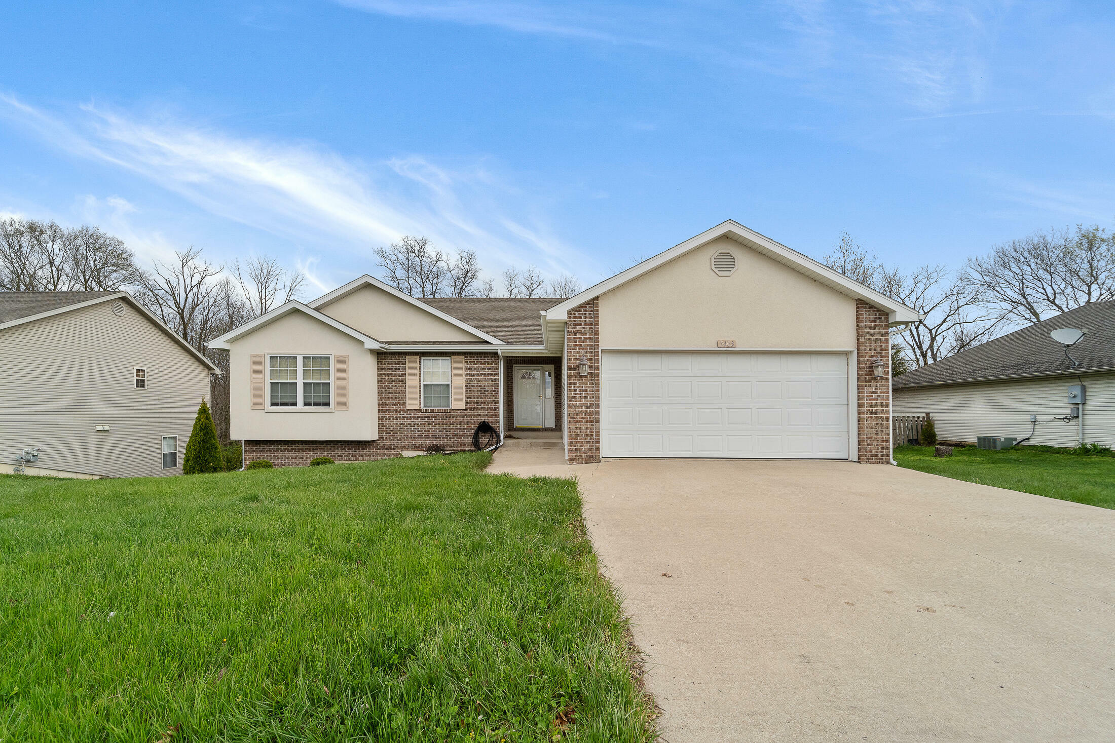 Property Photo:  5403 Sandrock Dr  MO 65202 