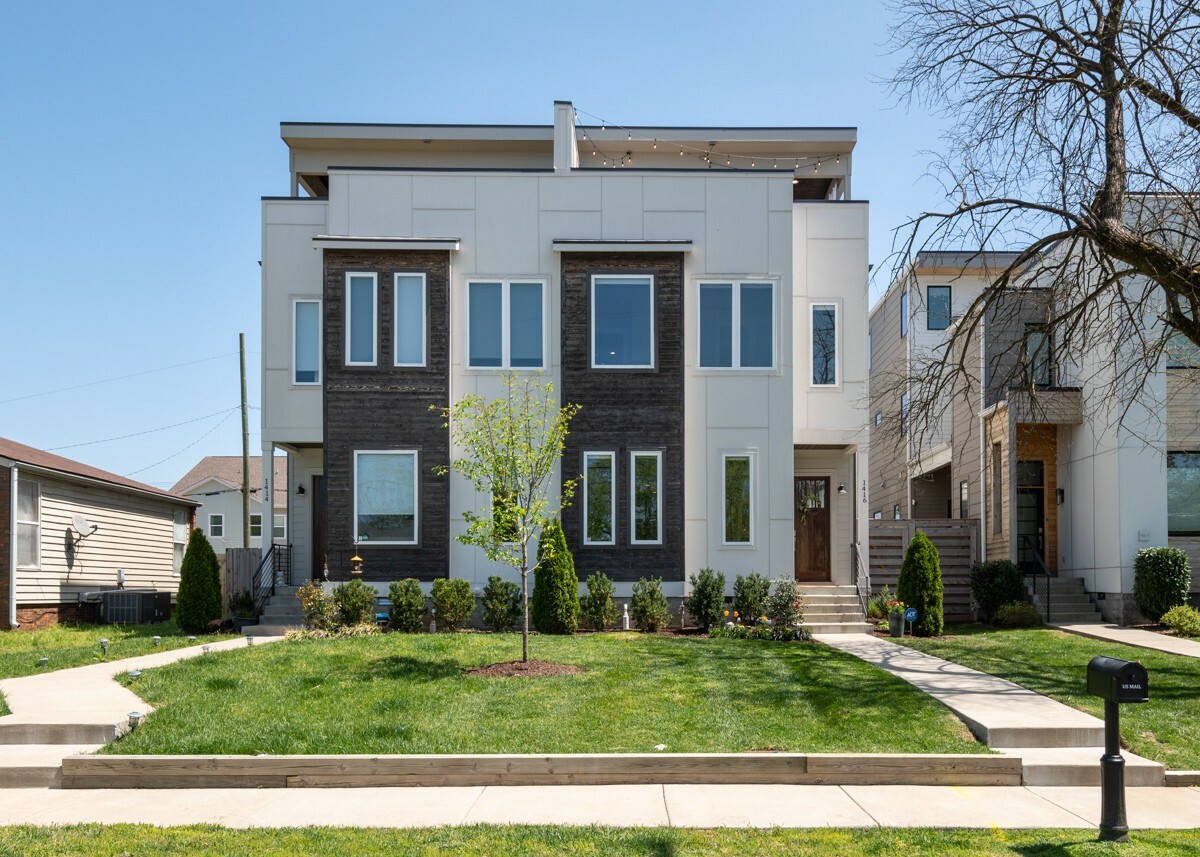 Property Photo: 1416 15th Ave S TN 37212