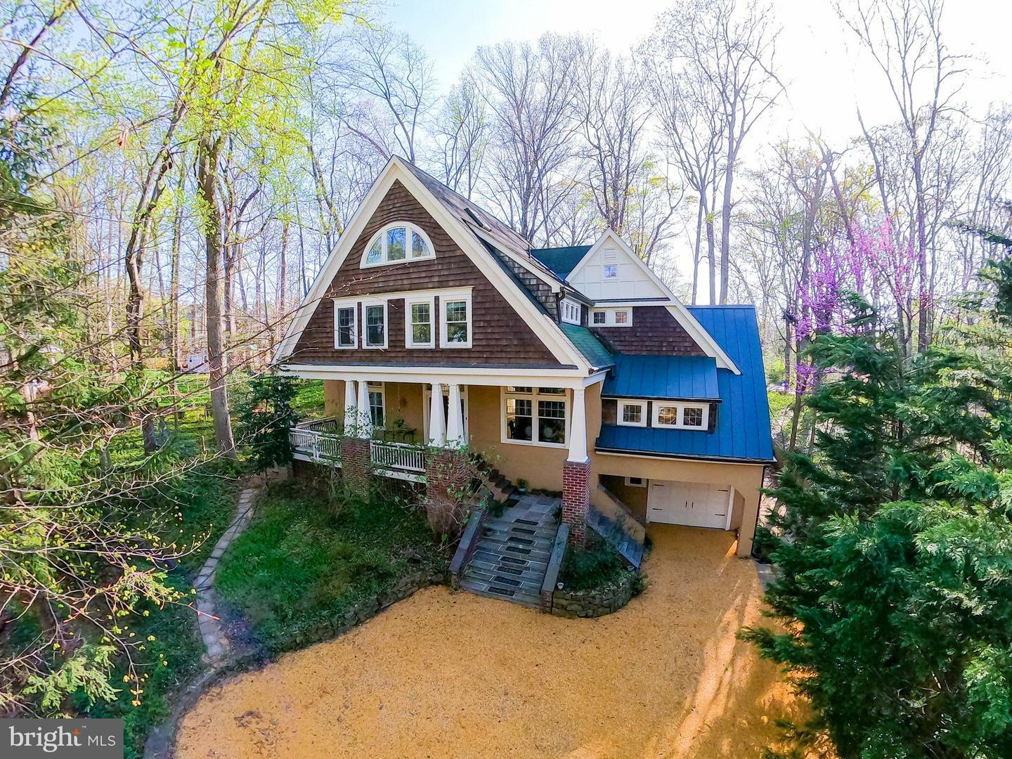 Property Photo:  6306 Valley Road  MD 20817 