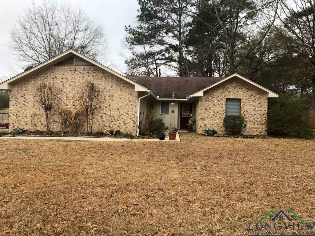 Property Photo:  917 Robin Ln.  TX 75601 