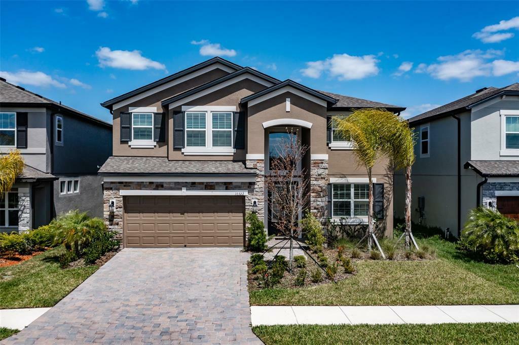 Property Photo:  10322 Stallion Fields Way  FL 33647 