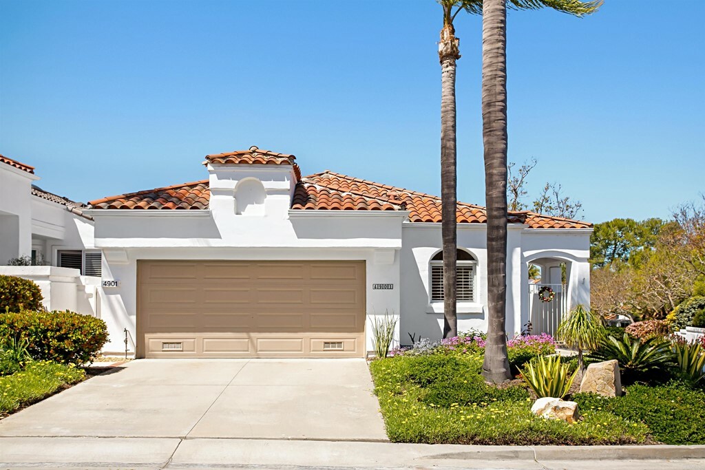Property Photo: 4901 Tilos Way CA 92056