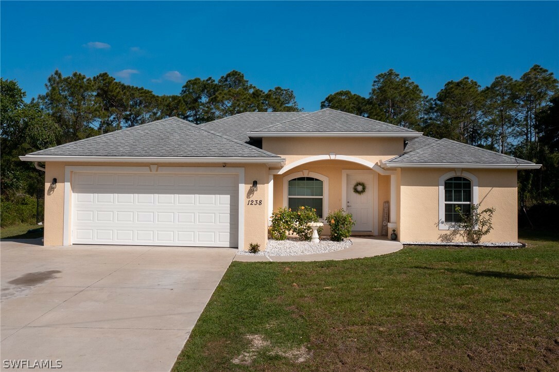 Property Photo:  1238 Hollister Avenue  FL 34288 