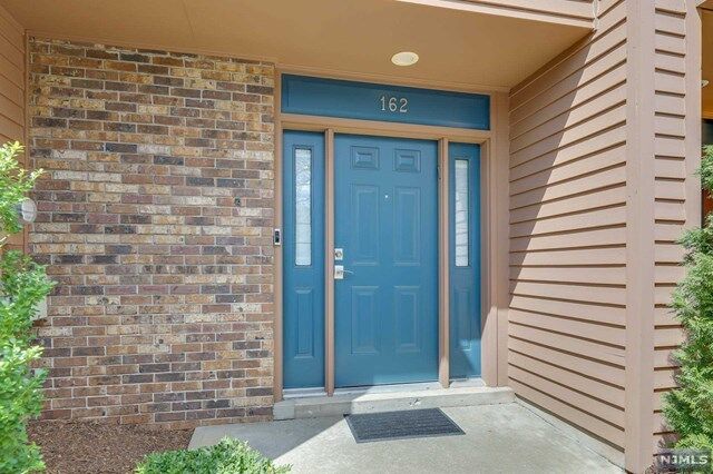 Property Photo:  162 Winchester Court  NJ 07676 