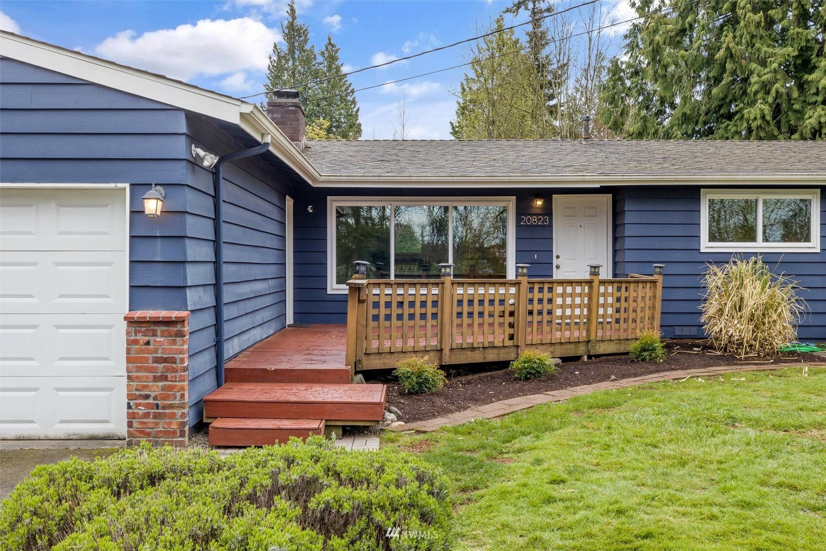 Property Photo:  20823 49th Avenue W  WA 98036 