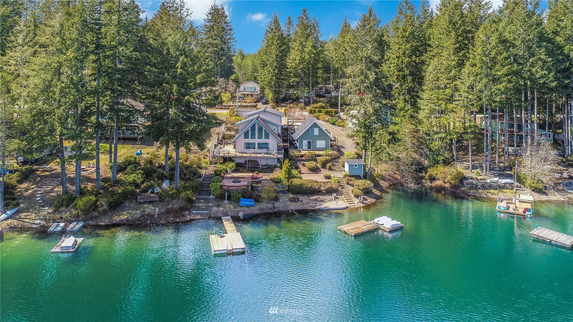 Property Photo:  110 NE Lakeshore Drive N  WA 98588 