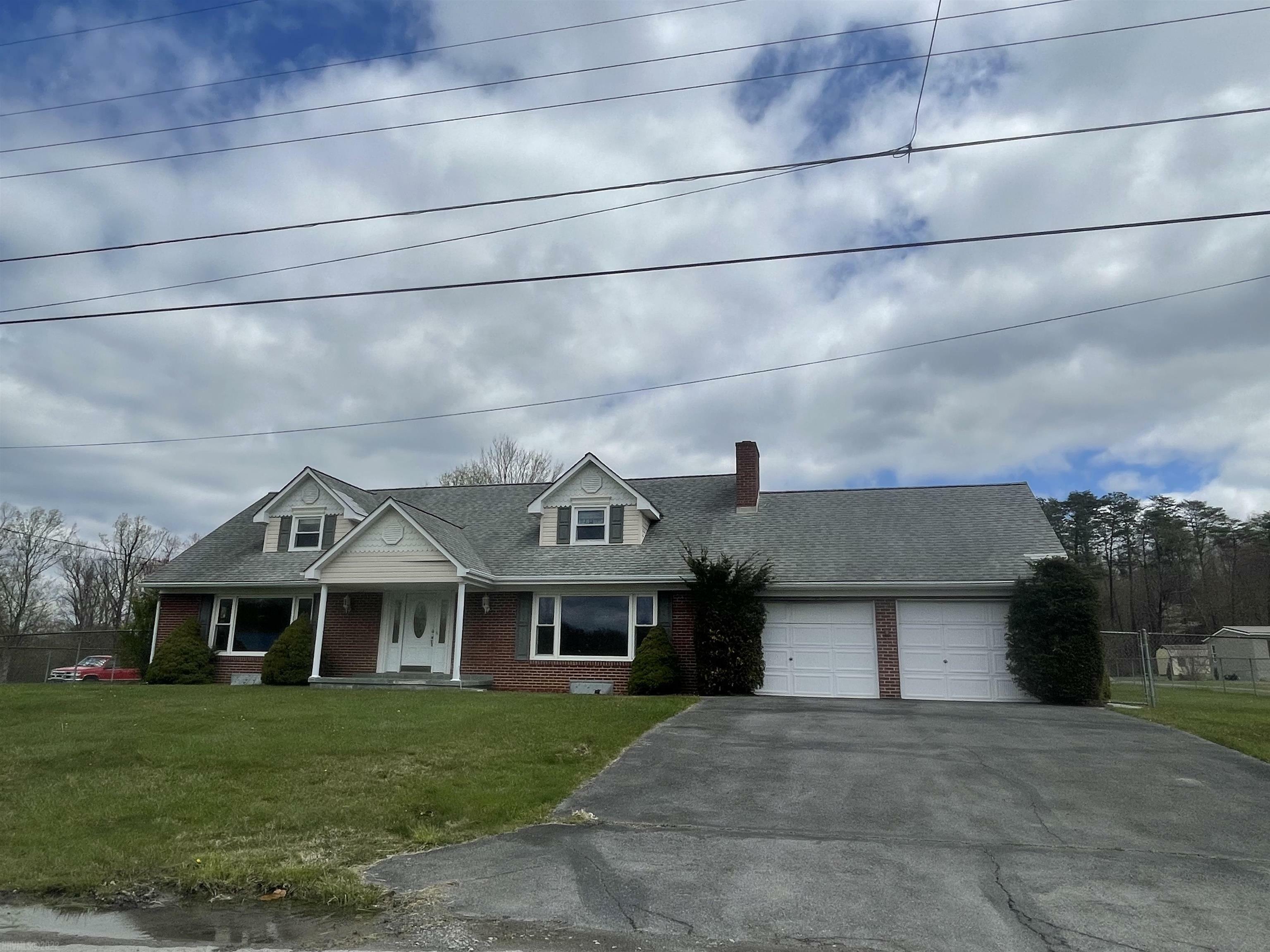 213 Summit Drive  Peterstown WV 24963 photo