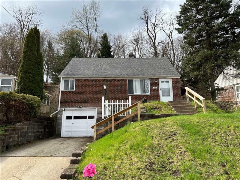 Property Photo:  321 Johnston Rd  PA 15235 