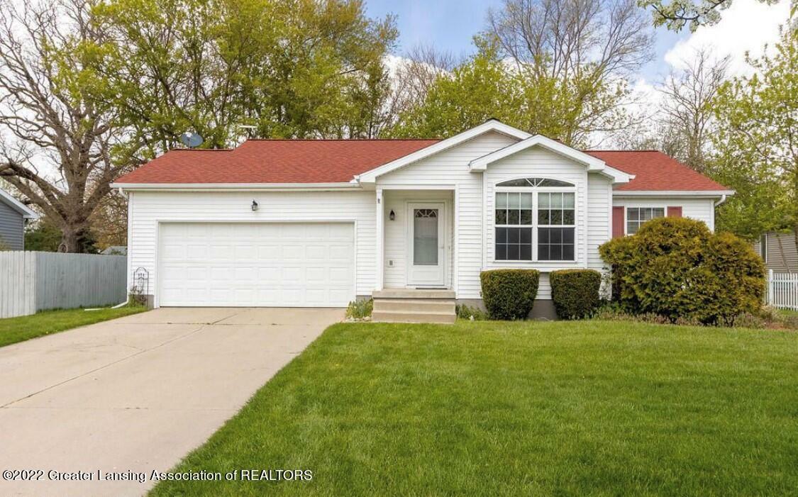 1138 Porter Drive  Charlotte MI 48813 photo