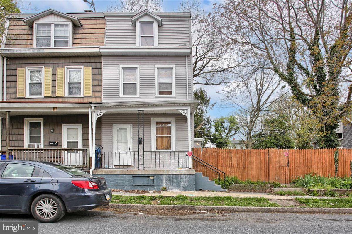 Property Photo:  2006 Kensington Street  PA 17104 