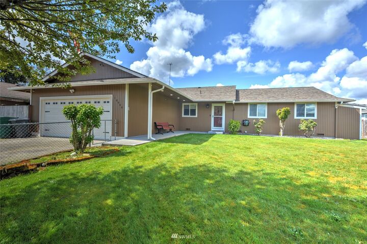 10906 54th Drive NE  Marysville WA 98271 photo