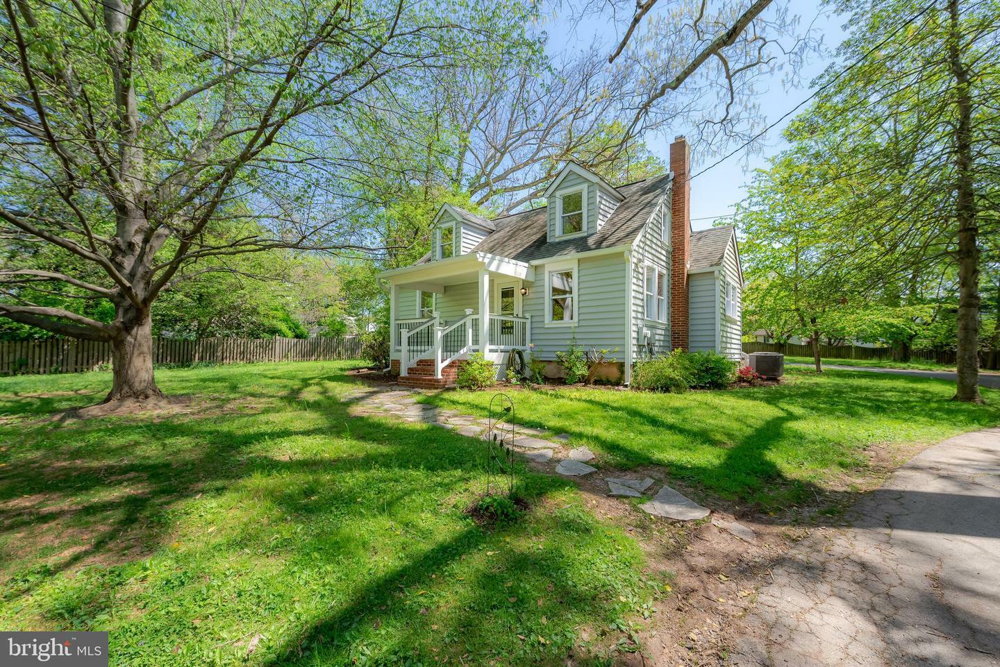 Property Photo:  15201 Peach Orchard Road  MD 20905 