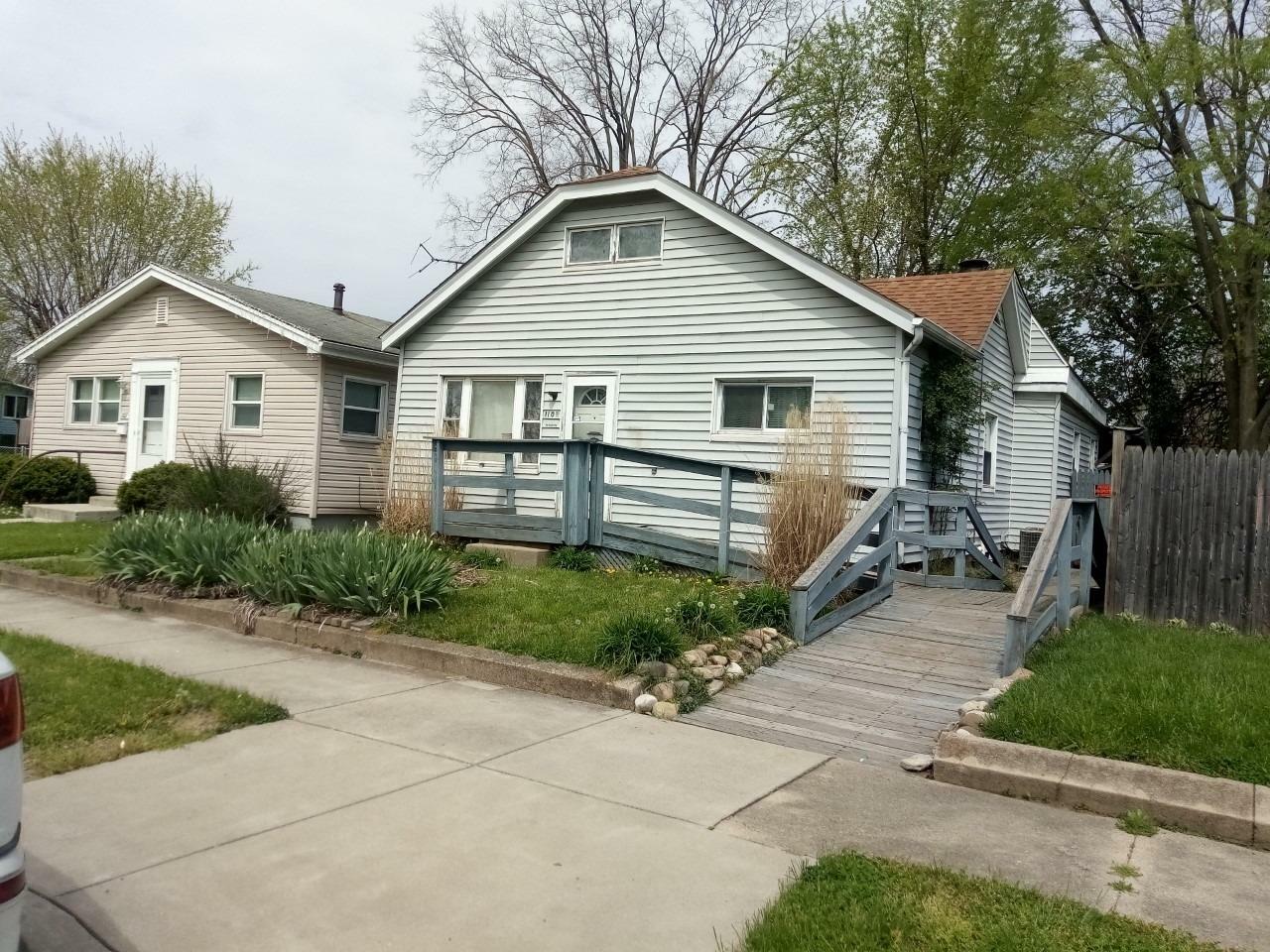 Property Photo:  1105 Hughes St  OH 45042 