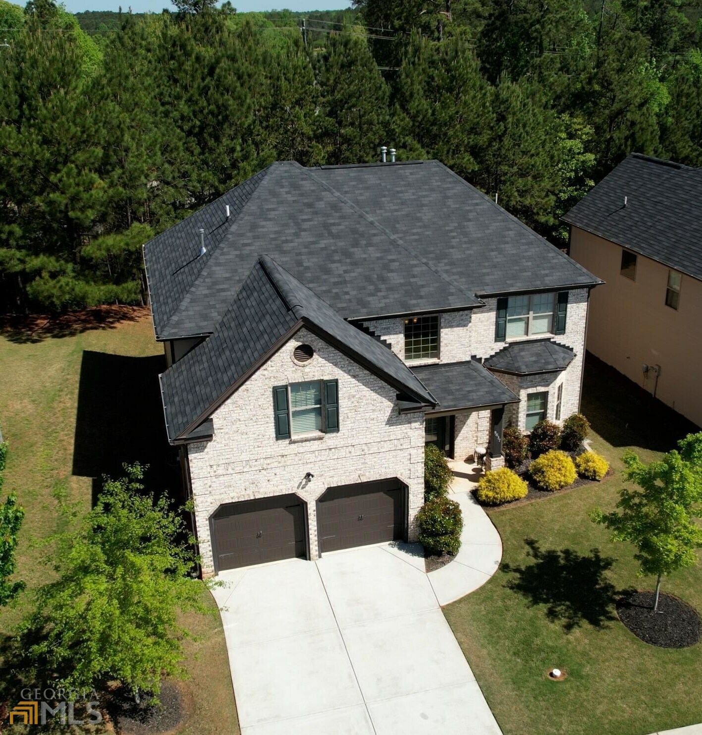 Property Photo: 5637 Sawgrass Circle GA 30038