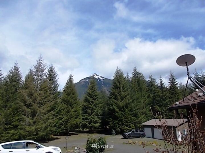 Property Photo: 182 Riverdance Lane WA 98361