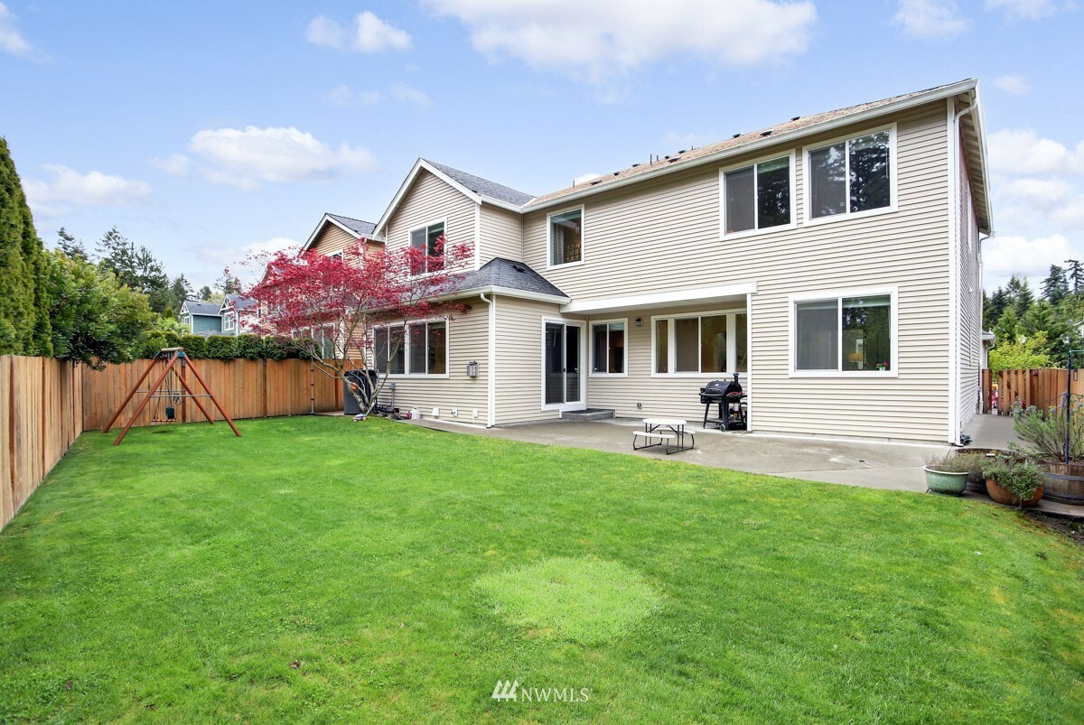 Property Photo:  1813 72nd Court SE 67  WA 98092 