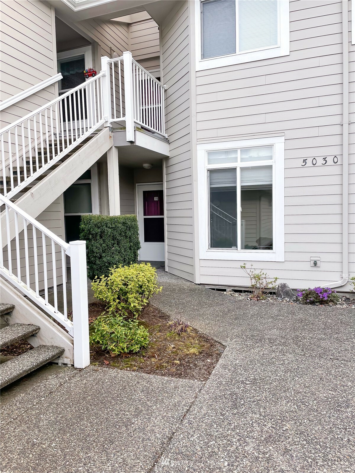 Property Photo:  5030 Festival Boulevard 1B  WA 98226 