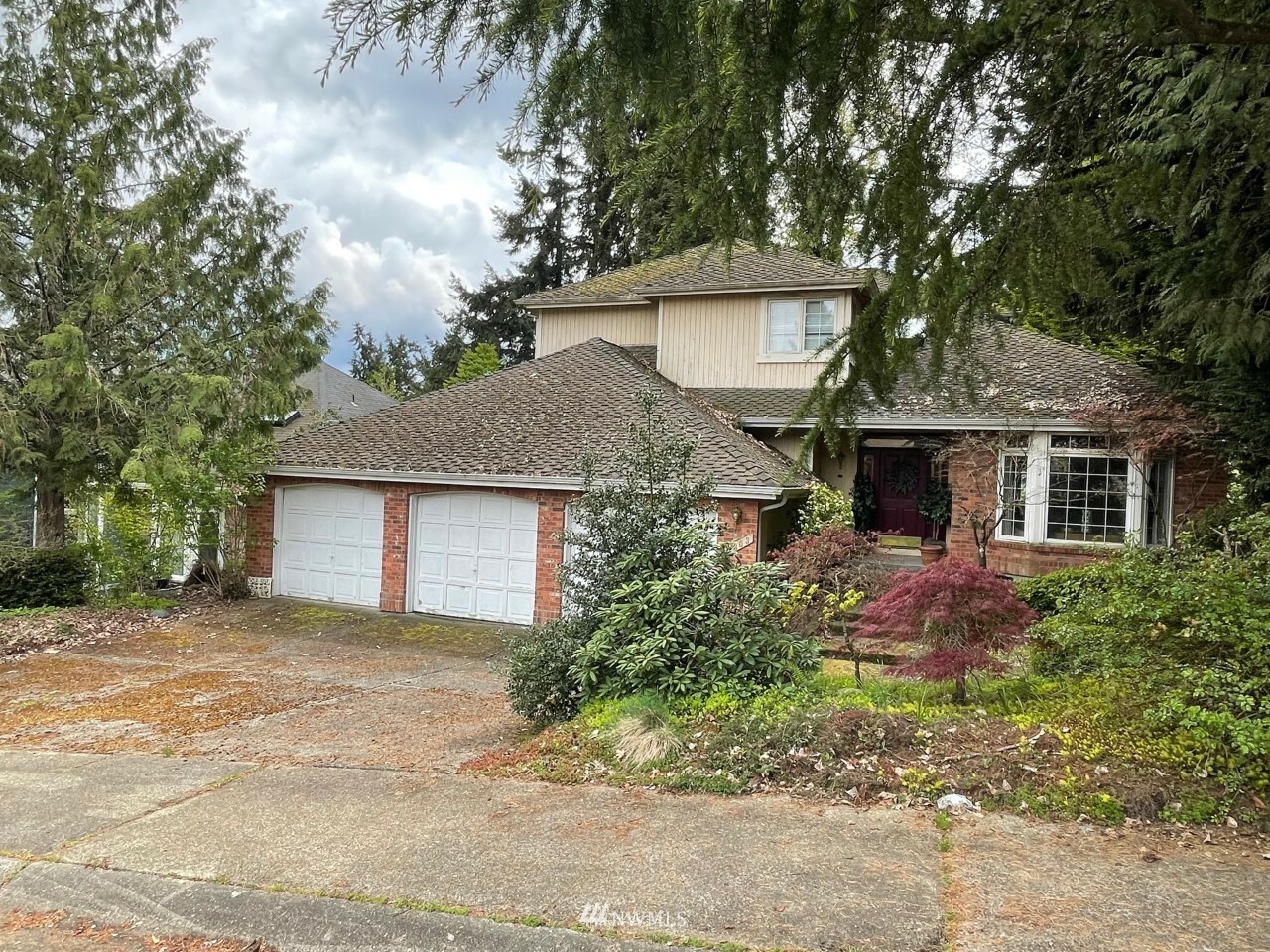 Property Photo: 18303 NE 99th Way WA 98052