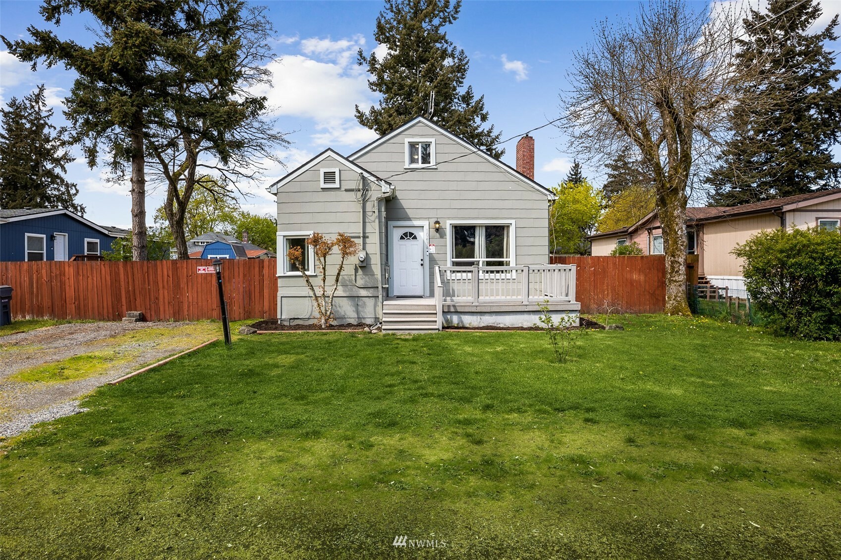 Property Photo: 10434 11th Avenue Ct S WA 98444