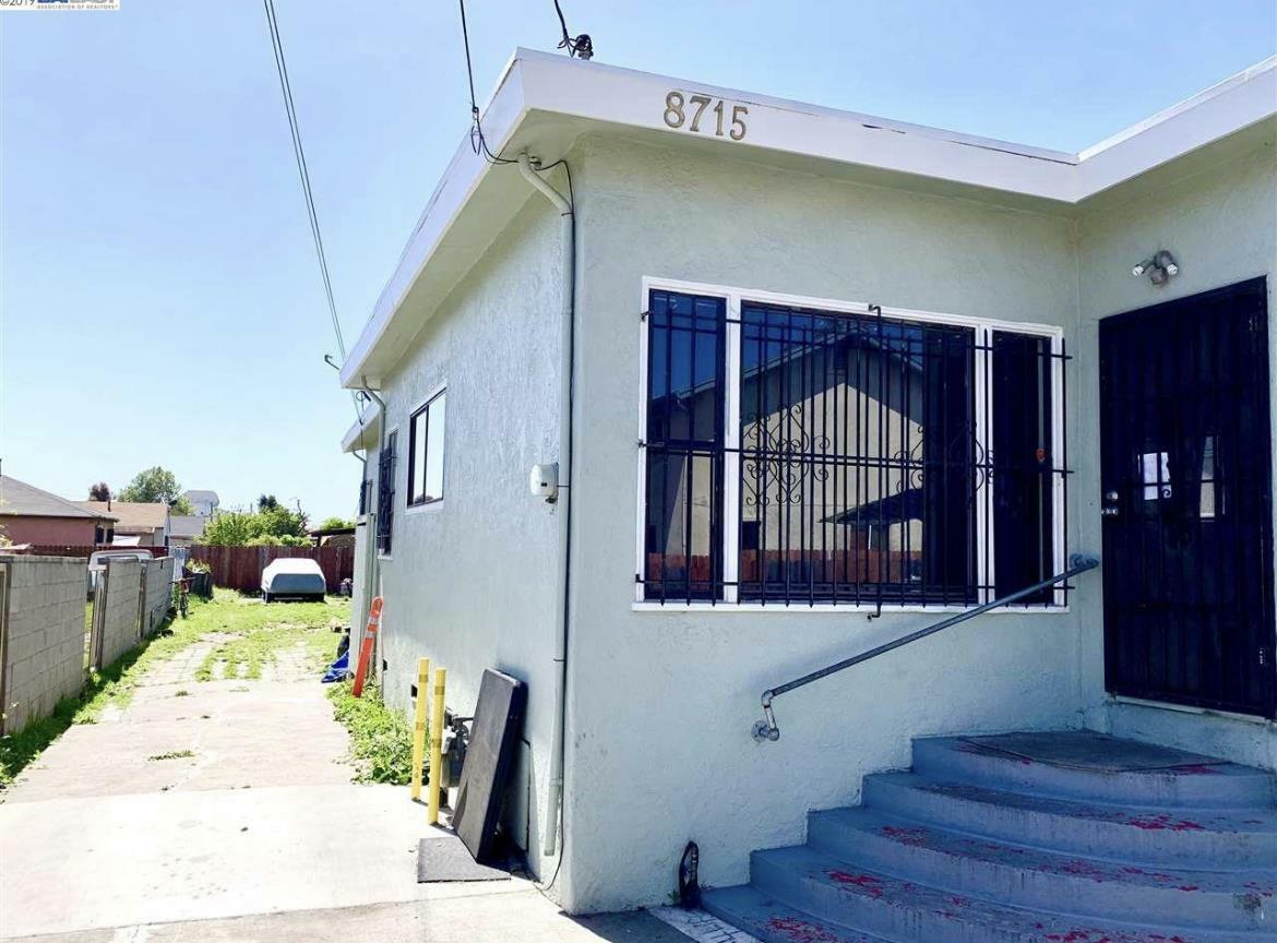 Property Photo:  8715 E Street  CA 94621 