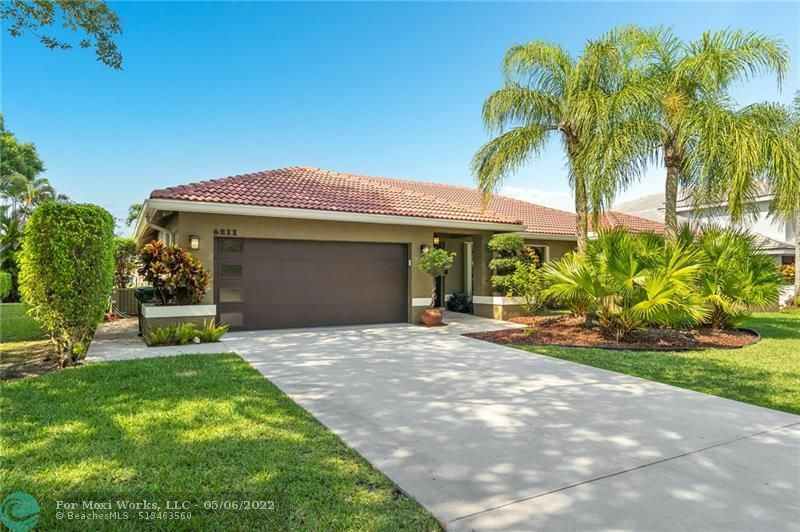 6211 NW 50th St  Coral Springs FL 33067 photo