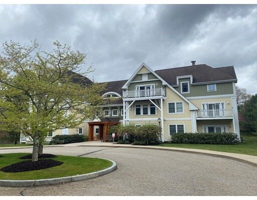 Property Photo:  6 Green Way 107  MA 01778 