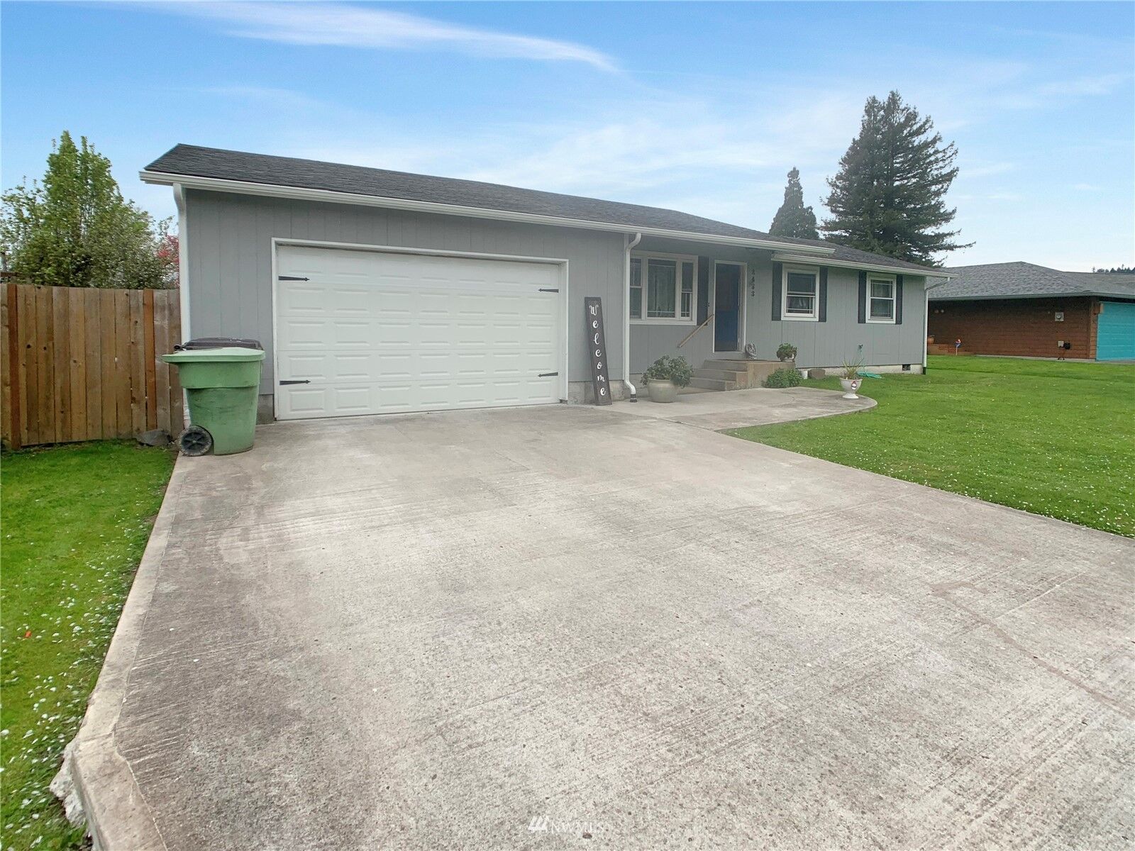 Property Photo: 2433 Sires Lane WA 98632