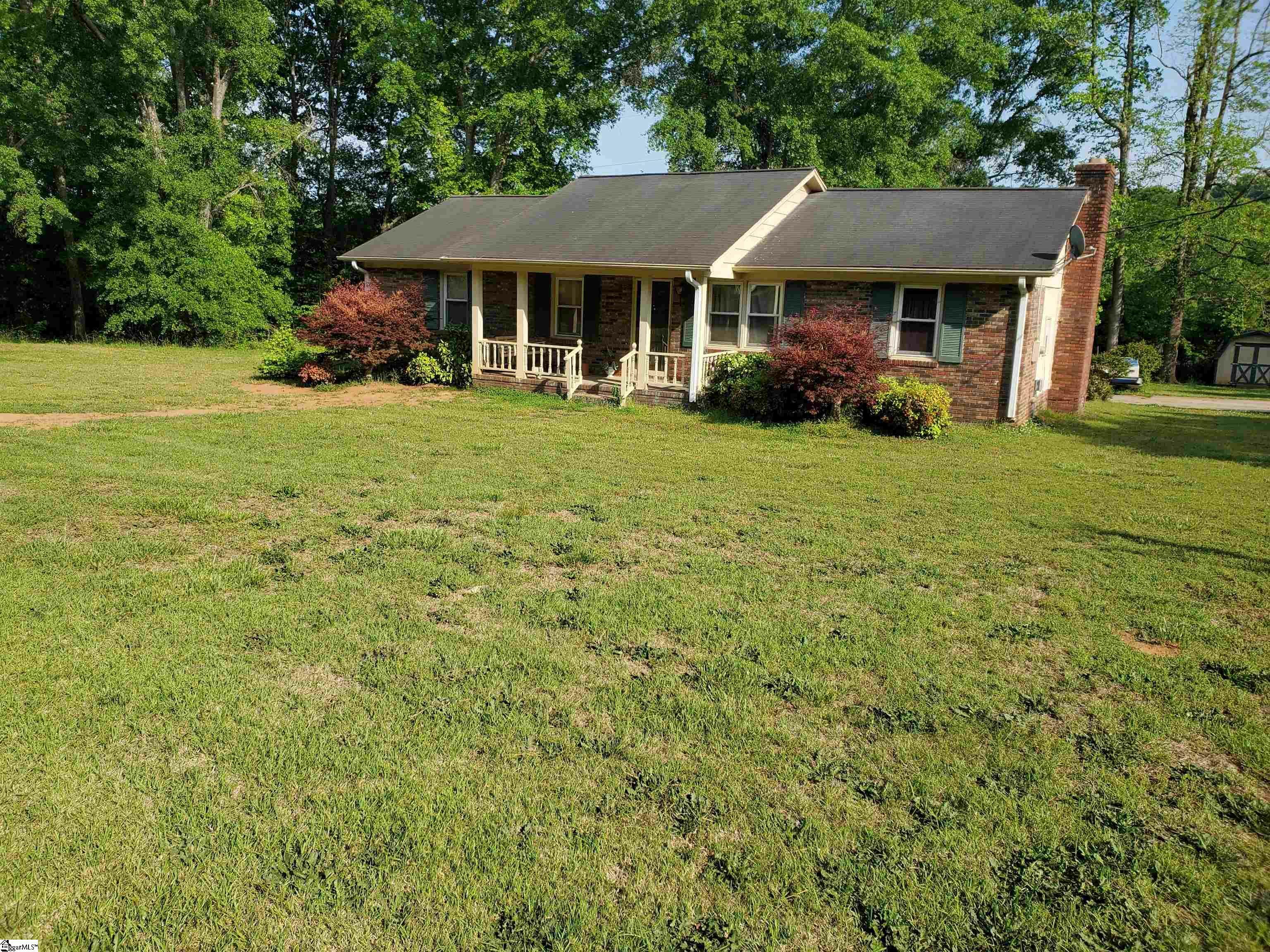 Property Photo:  302 Bakerville Road  SC 29642 