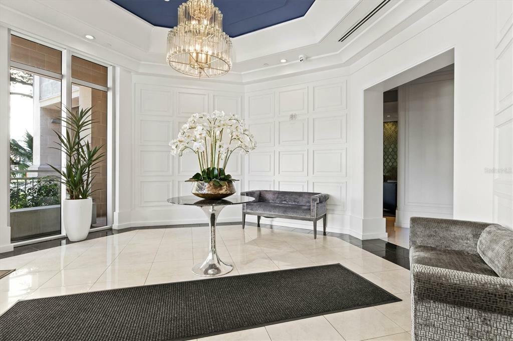 Property Photo: 1350 Main Street 602 FL 34236