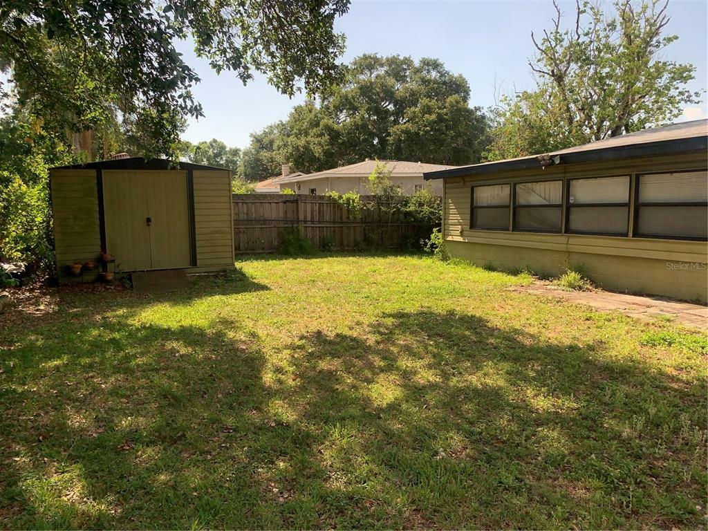 Property Photo:  3510 W Rogers Avenue  FL 33611 